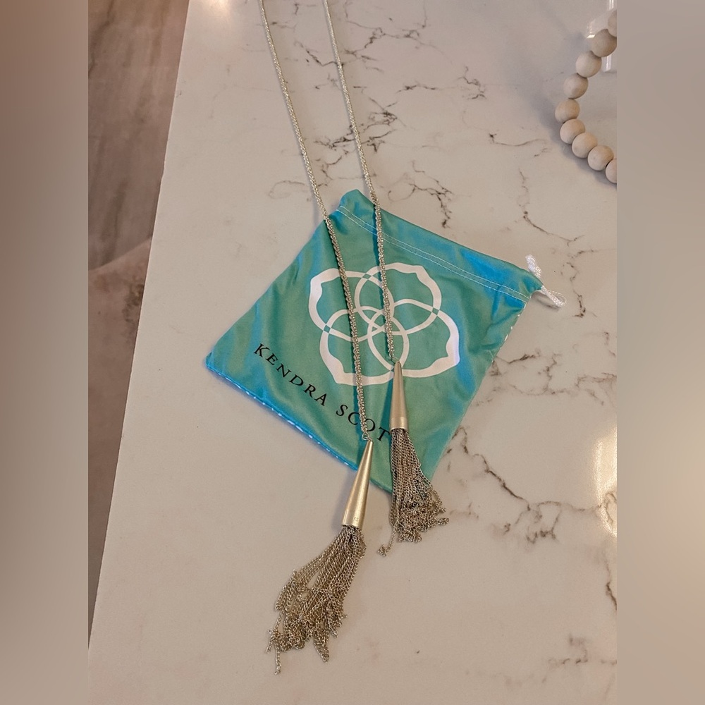Kendra Scott Phara Necklace in Gold